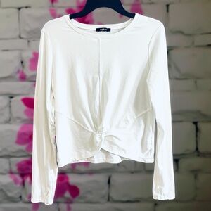Zobha Long Leeve White Top Sz Medium